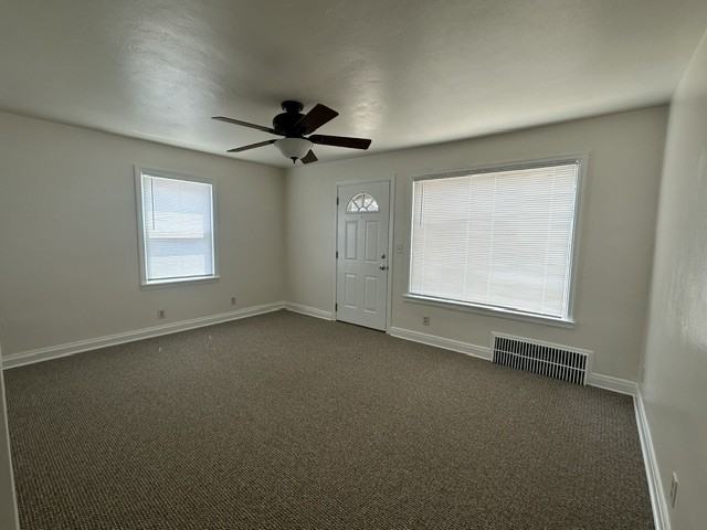 812 S 109th St #1 - Photo 2 of 16