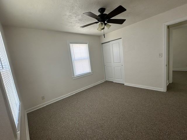 812 S 109th St #1 - Photo 6 of 16