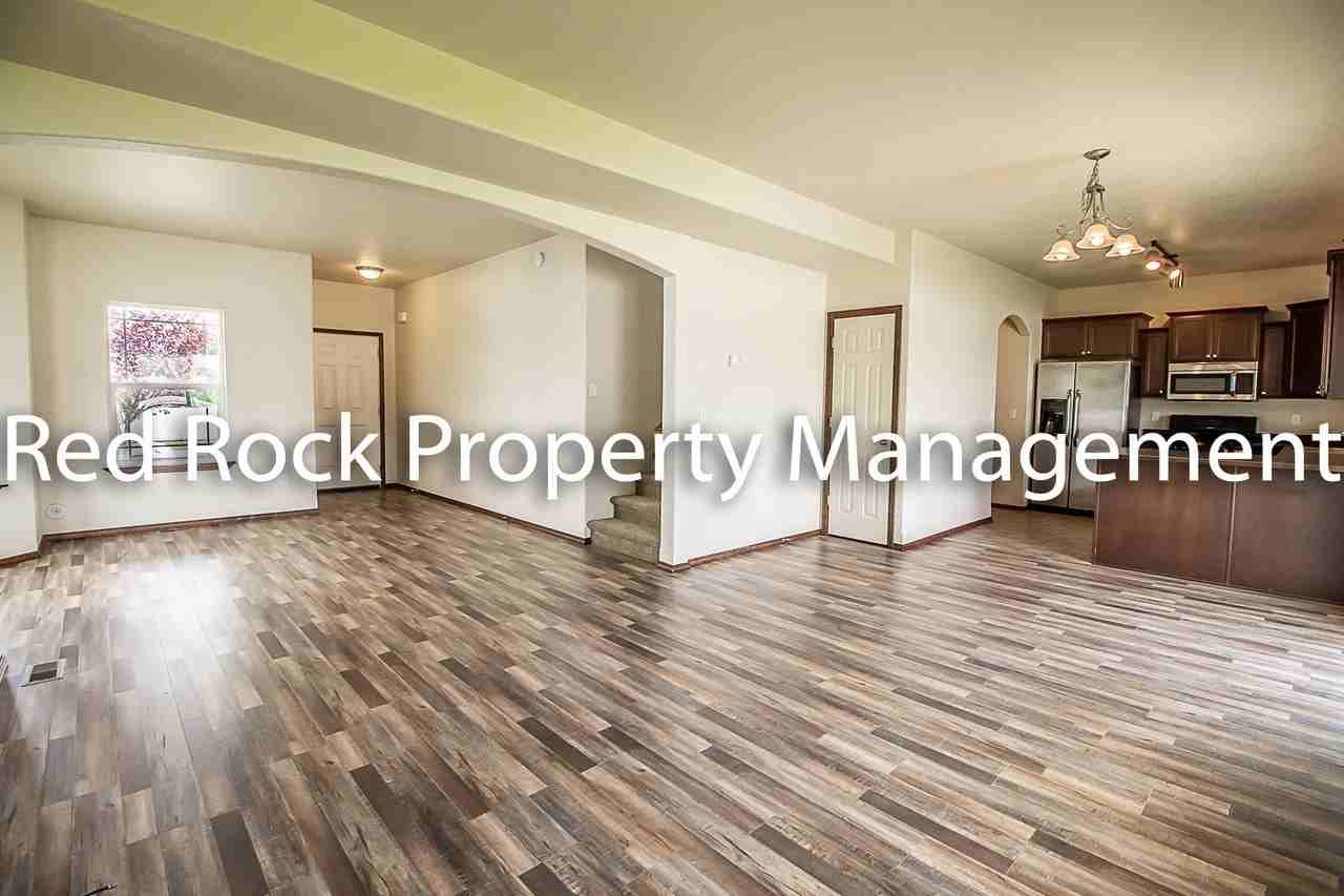 7527 N Carrington Ln #1 - Photo 4 of 37