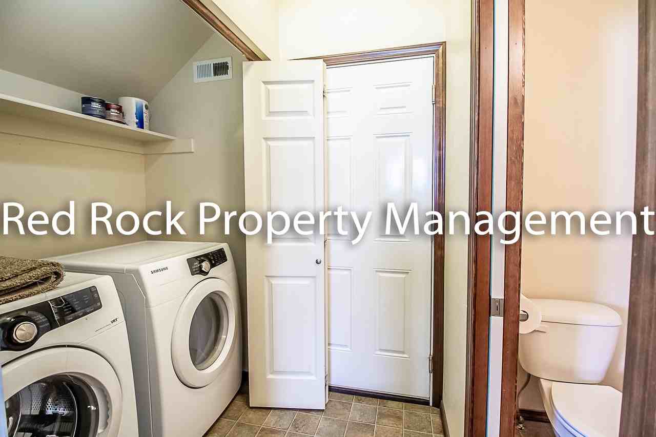 7527 N Carrington Ln #1 - Photo 6 of 37