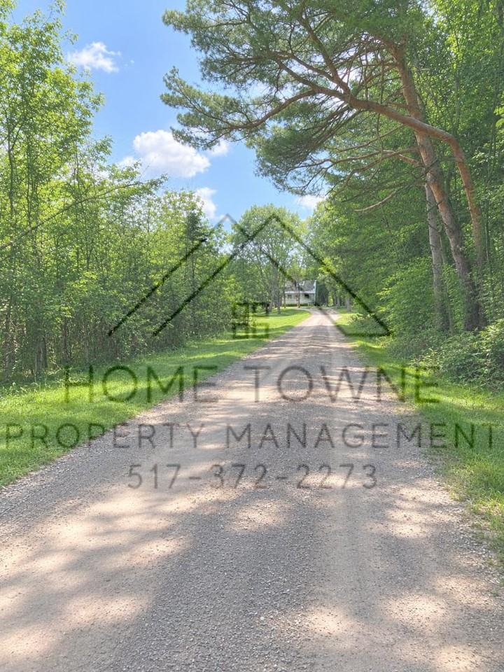 6809 Nixon Rd - Photo 5 of 11