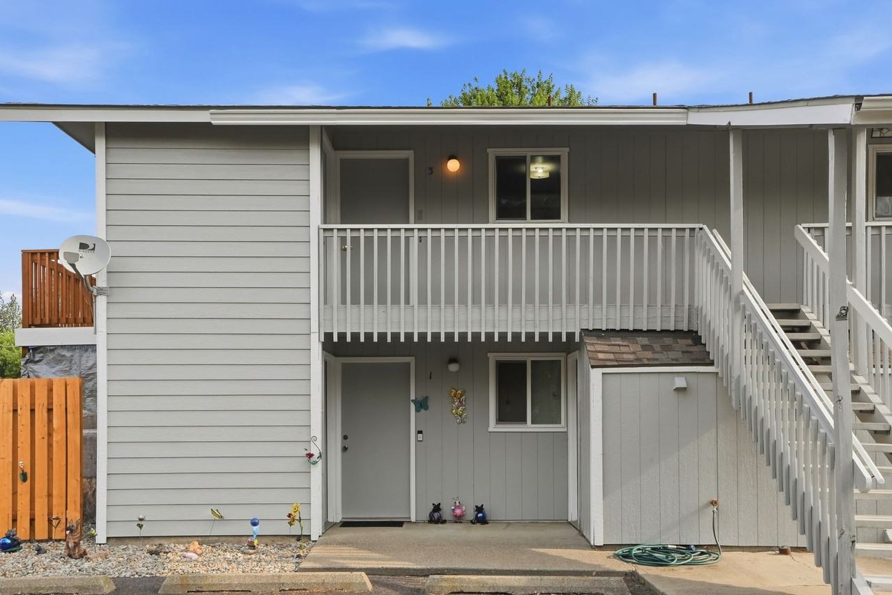 13121 E Skyview Ave #3 - Photo 4 of 23