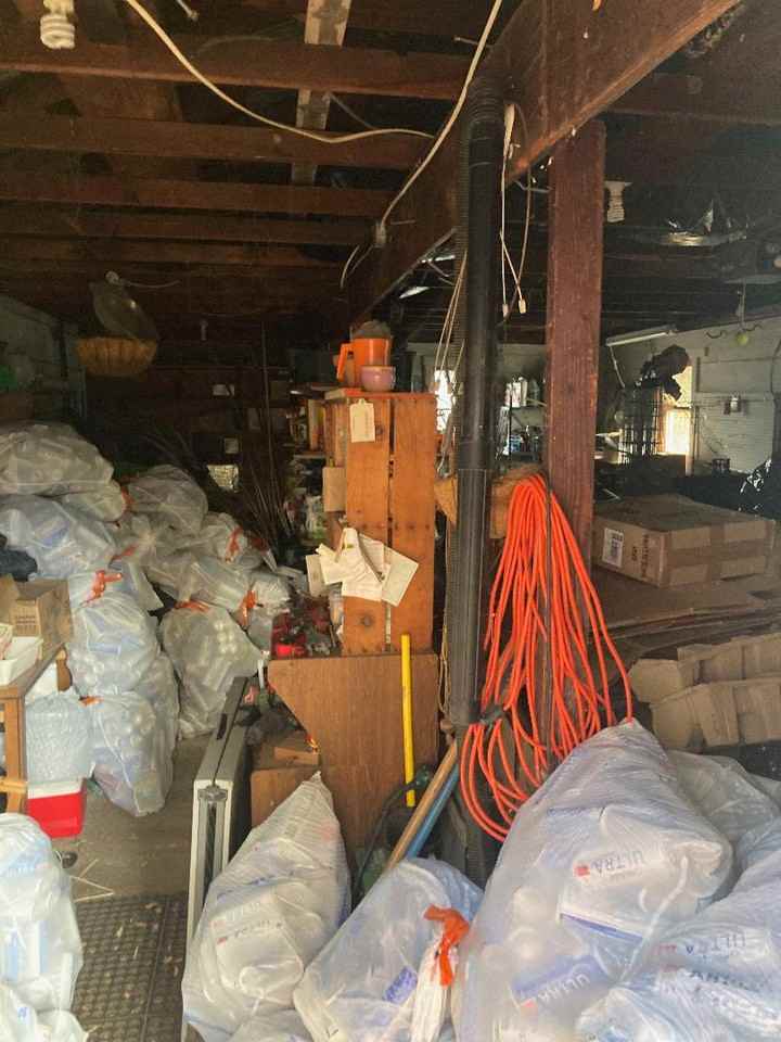 301 Mill St - Photo 6 of 12