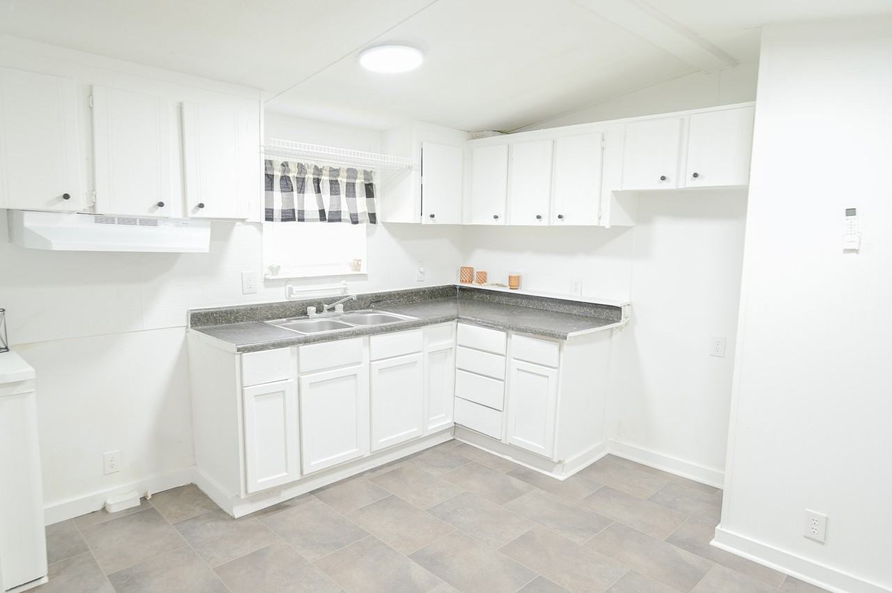 Mount Pleasant Rd #1 - Photo 5 of 12