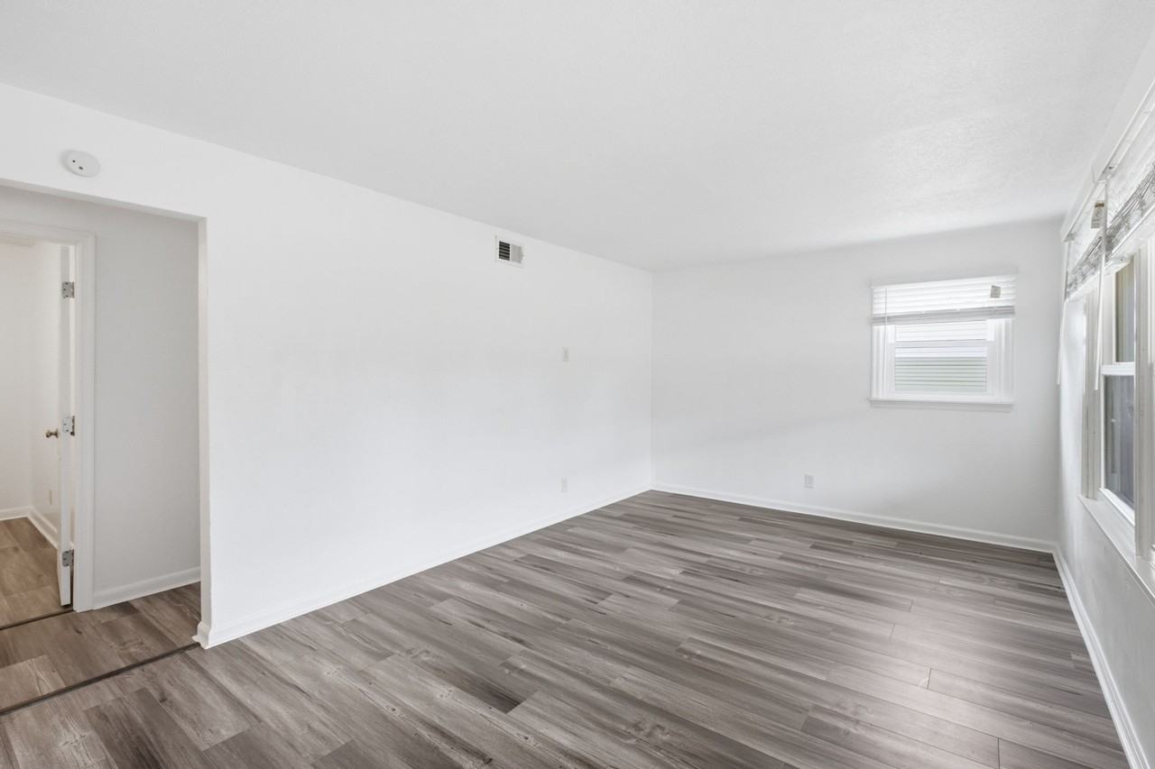 5545 Aragon Dr #1 - Photo 5 of 30