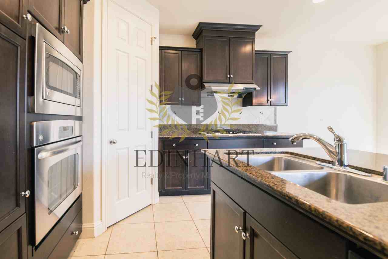 3952 Serena Ave #1 - Photo 7 of 30