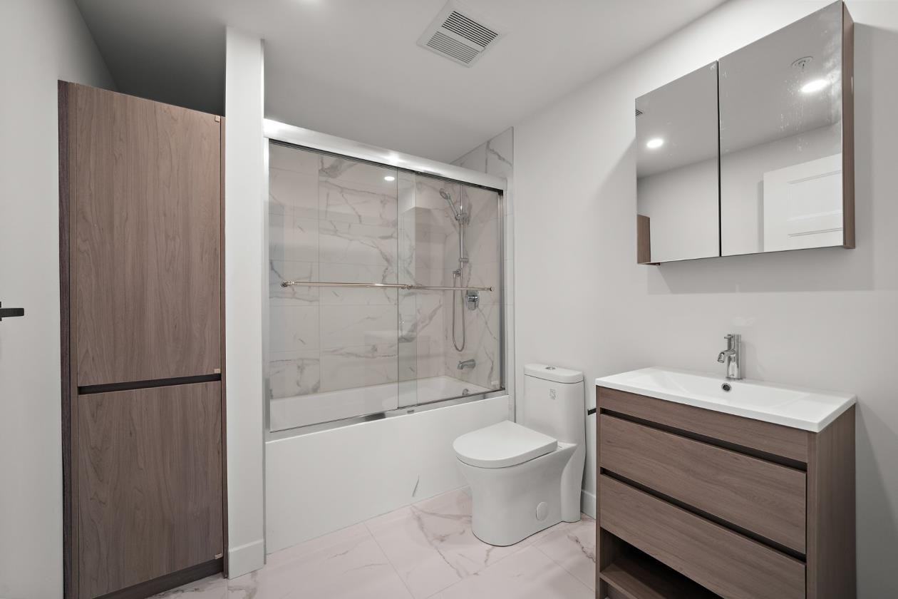 6311 Boulevard Gouin O - Photo 6 of 36