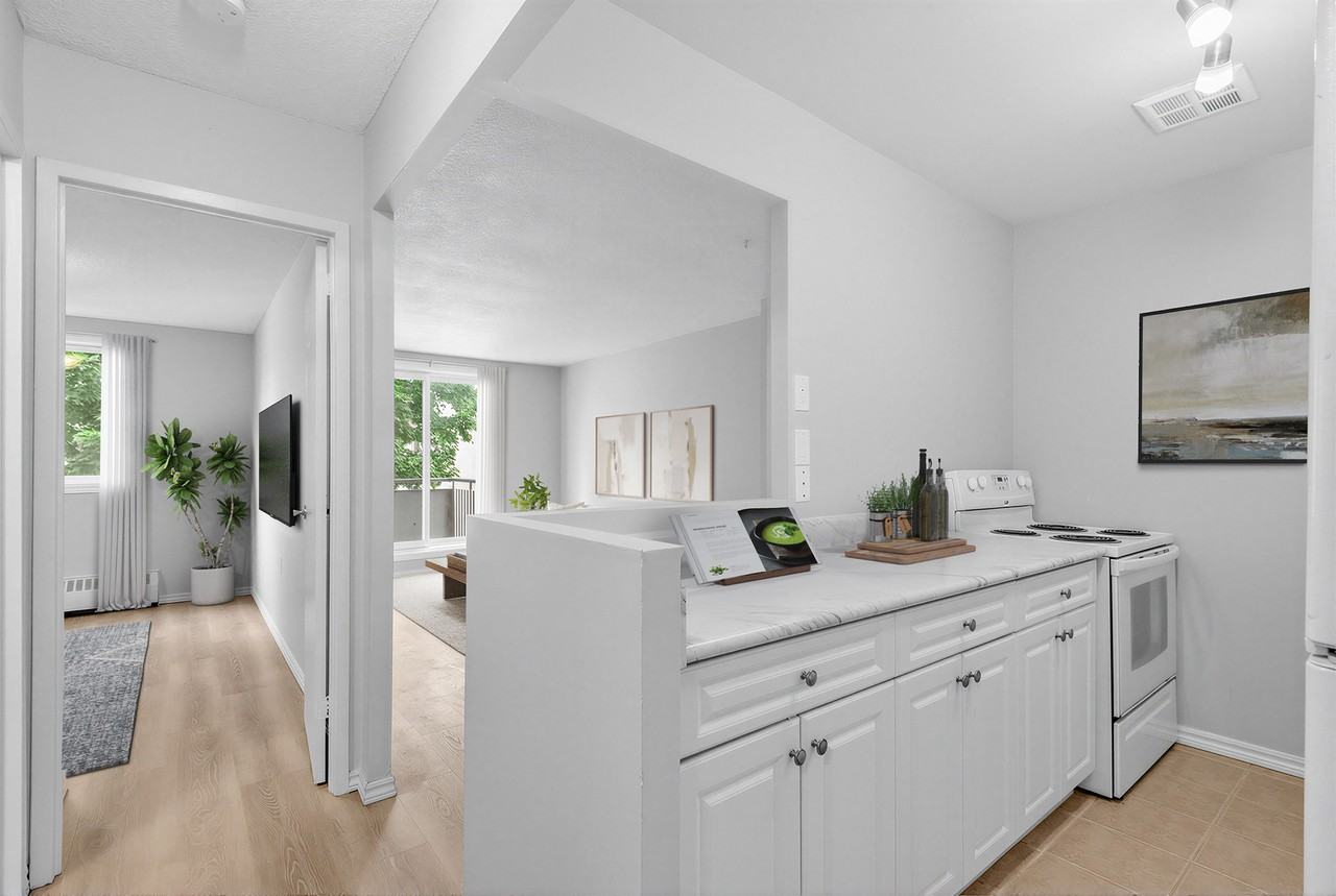 55 King Street West - Photo 3 of 16