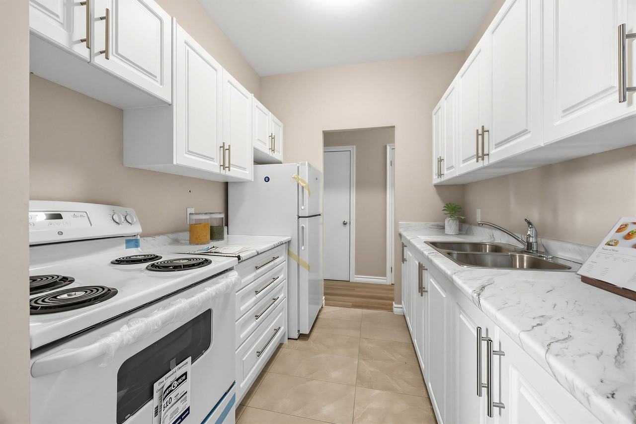 840 Dundas Street East - Photo 5 of 12