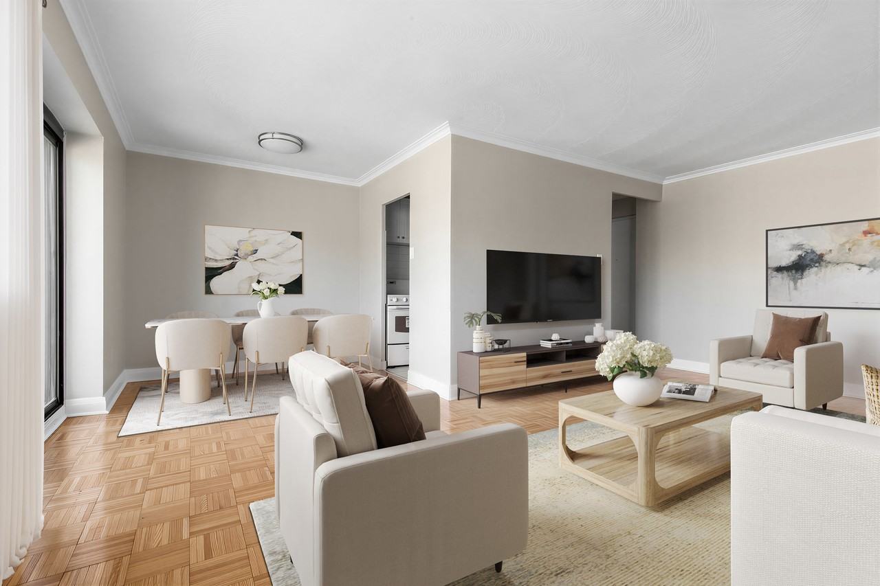 4918 Bathurst Street - Photo 3 of 14