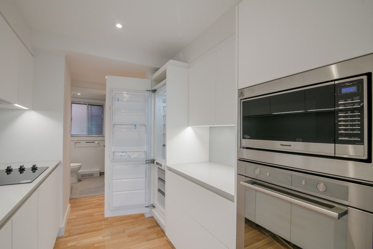 3195 Av Van Horne — photo 3
