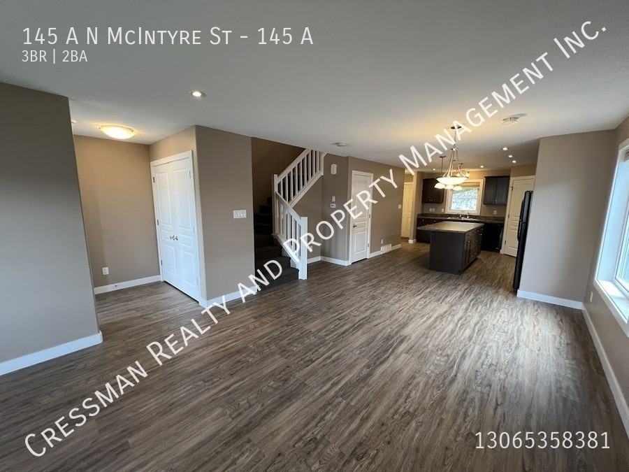 145 N McIntyre St - Photo 6 of 18