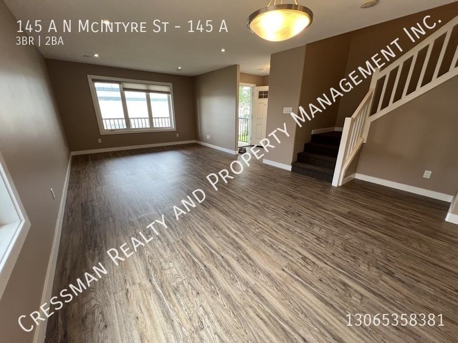 145 N McIntyre St - Photo 7 of 18