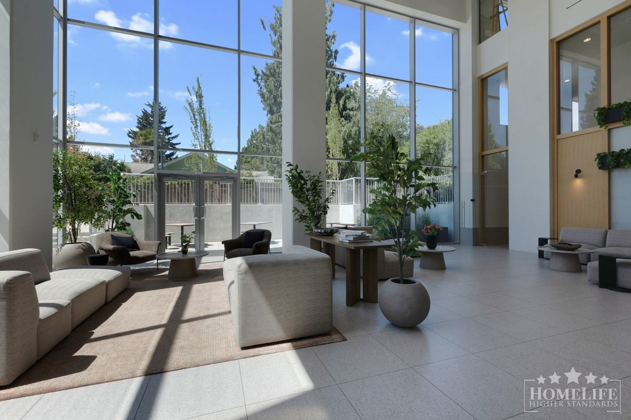 13573 98a Ave - Photo 4 of 43