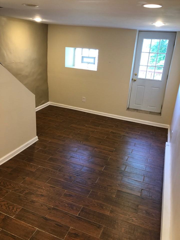6 Woodmont Rd #1 - Photo 6 of 10