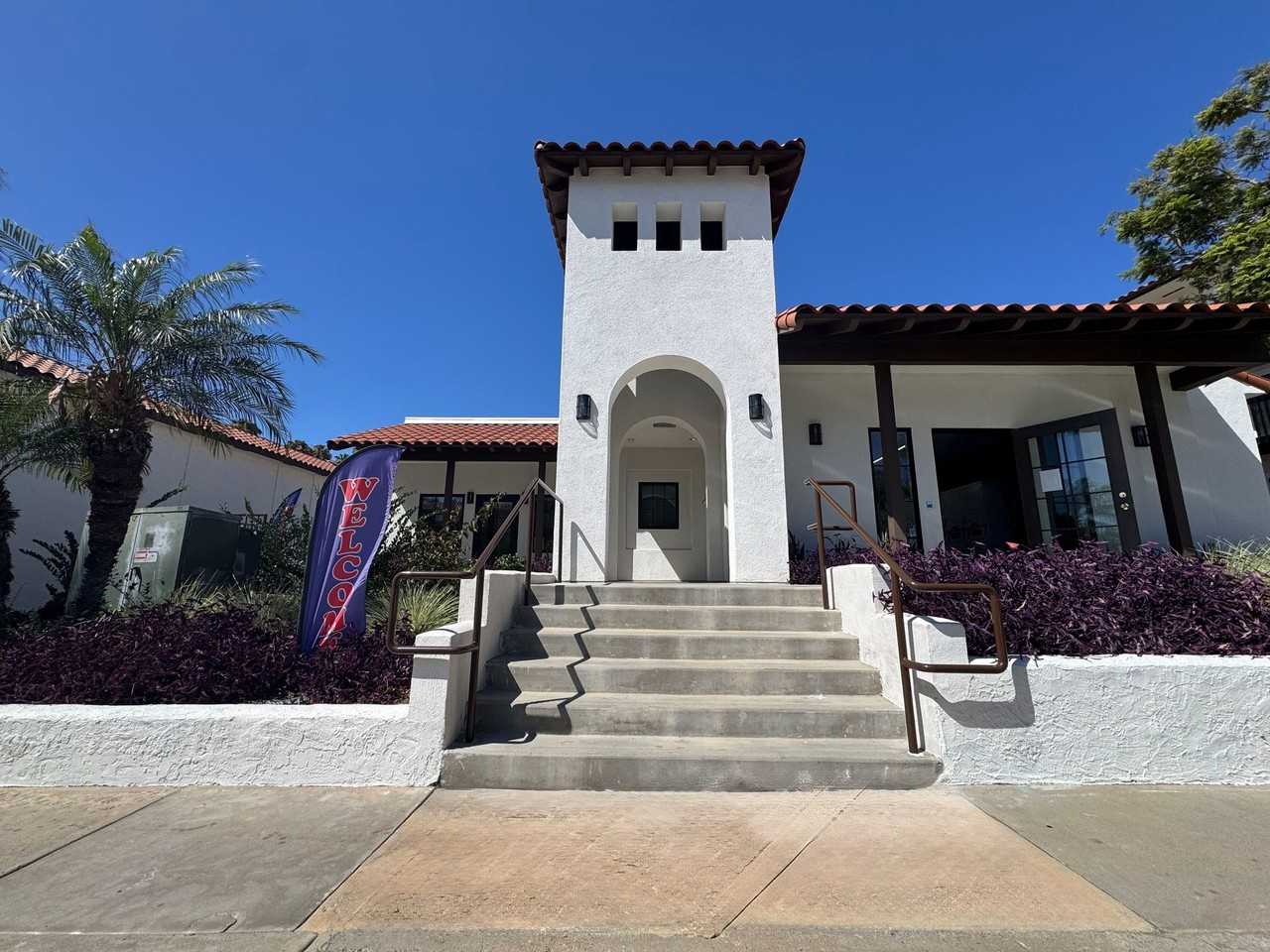 Mesa Palms Apartments - Photo 2 of 22