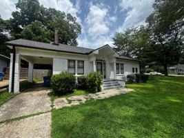 featured image of 1802 Evans Dr Sw