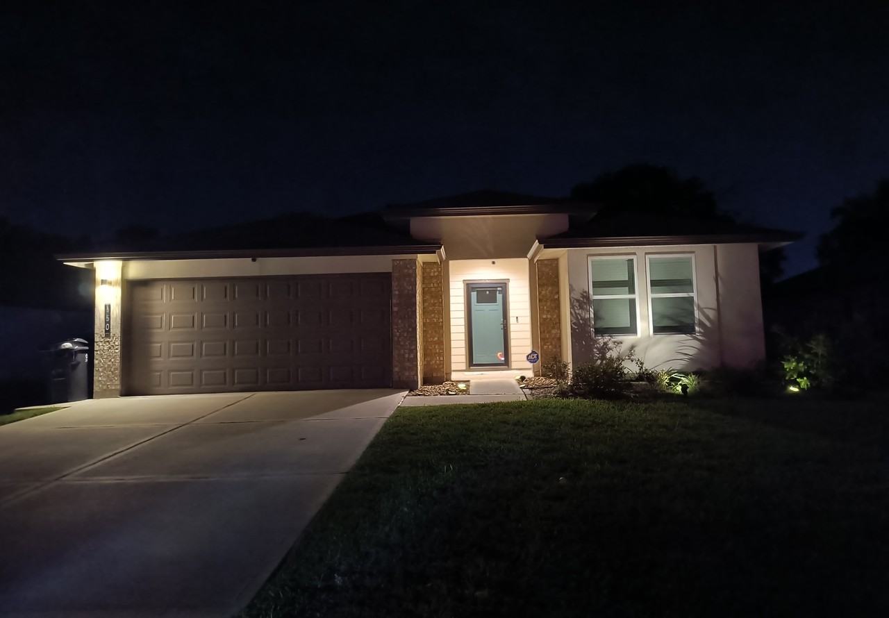 350 Silver Bridge Ct #1 - Photo 2 of 18