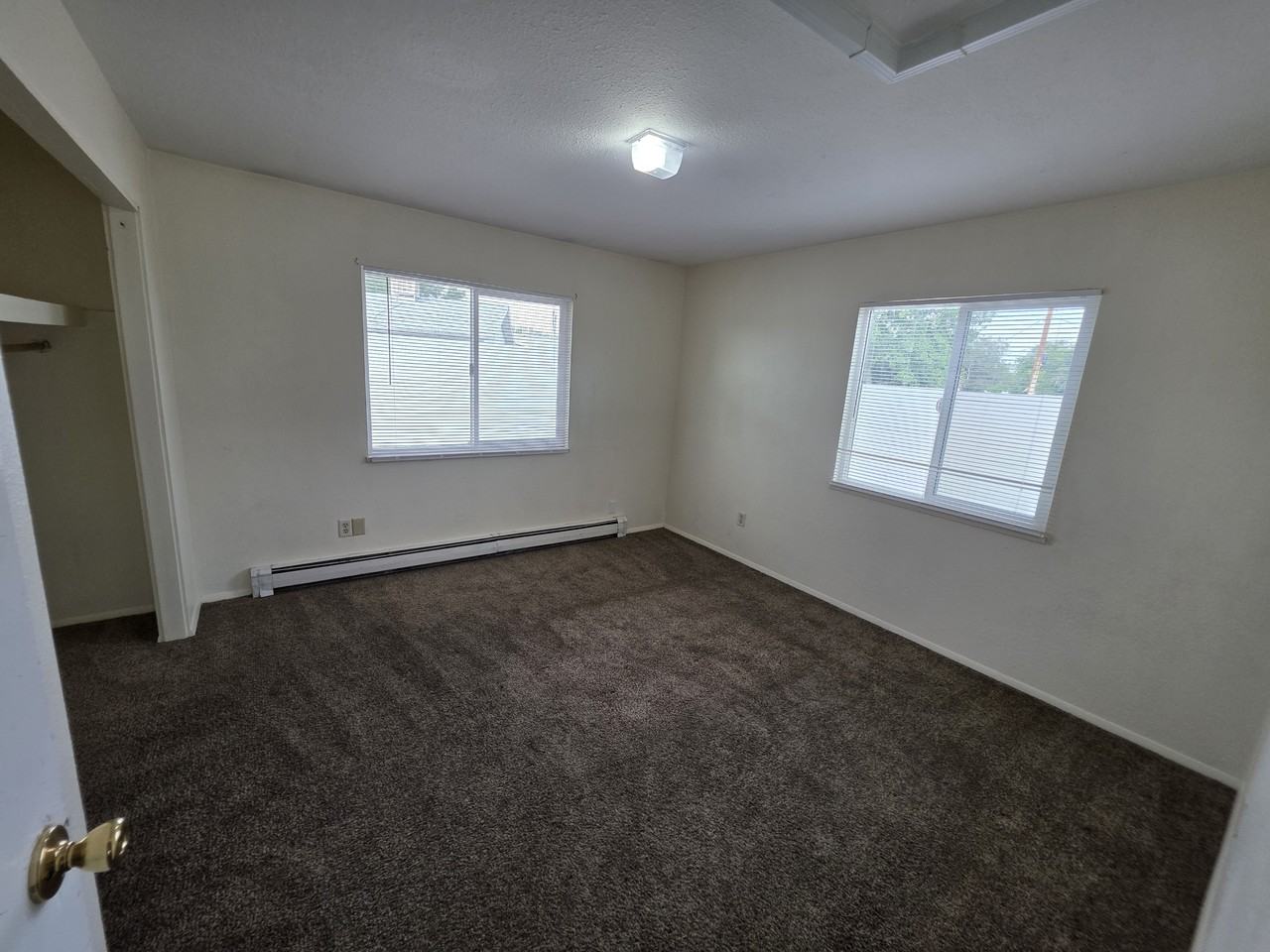 2859 Elm Cir #19 - Photo 2 of 7