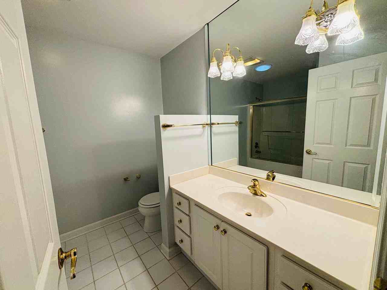1104 Caldwell Dr - Photo 2 of 30
