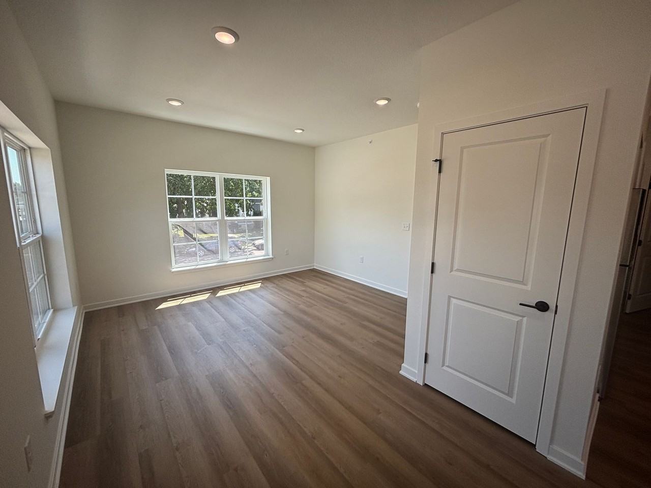 Parkway Heights - Photo 7 of 23