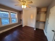 1404 Woodland Dr #1N - Photo 4 of 19