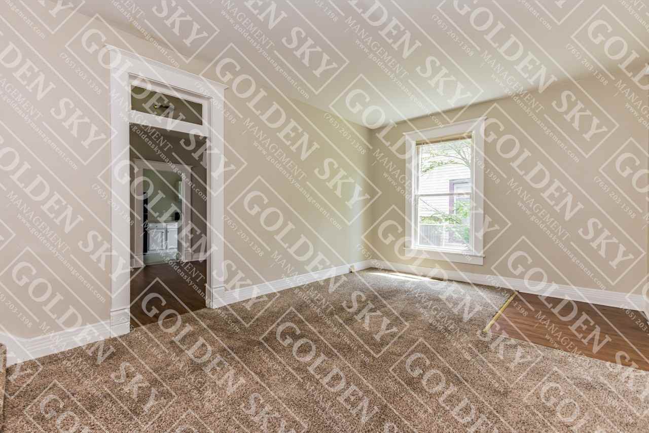 316 N Vine St #1 - Photo 5 of 17