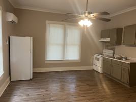 featured image of 1409 N Main St #B