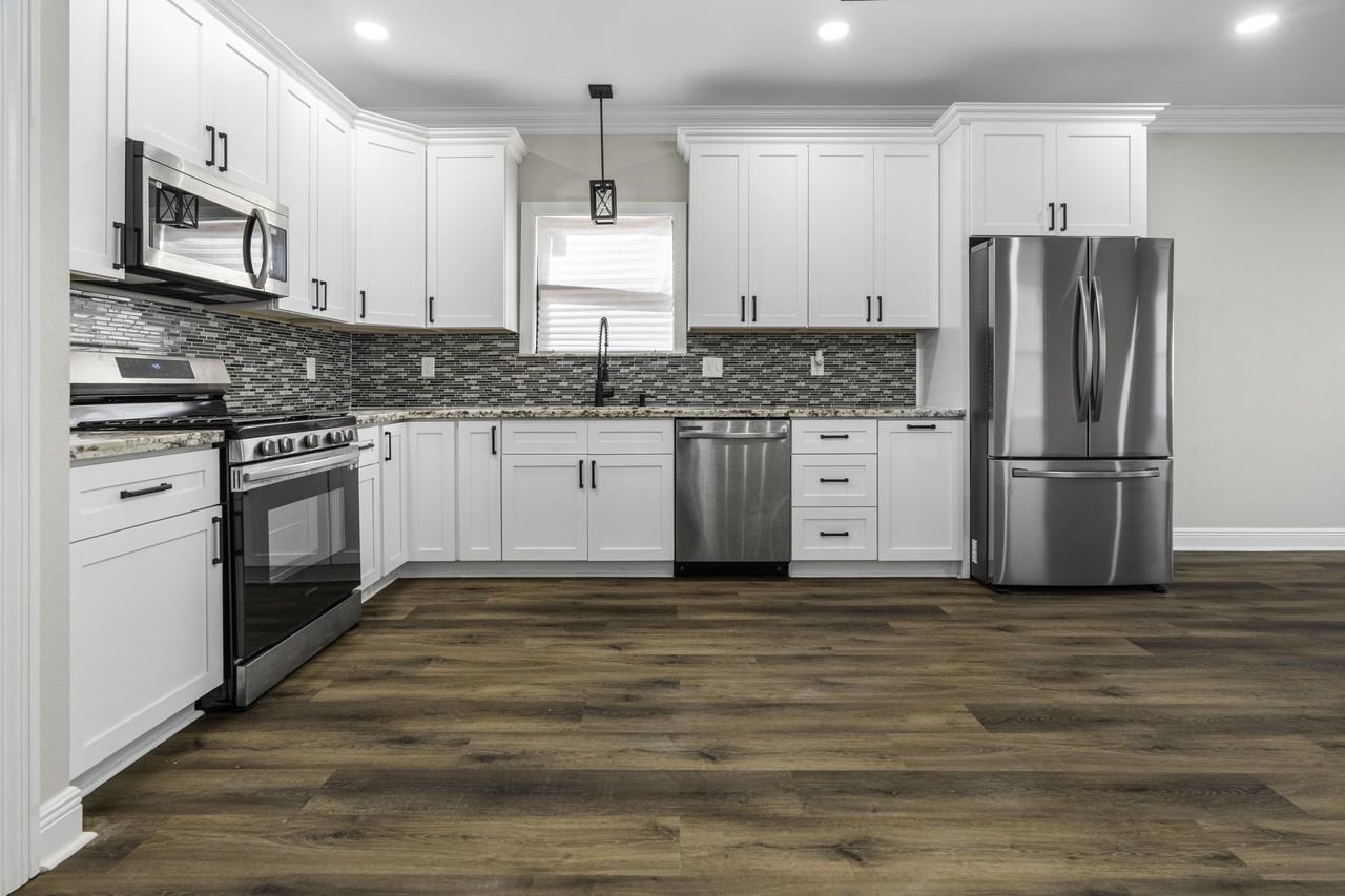 8332 Apple St #1 - Photo 3 of 12
