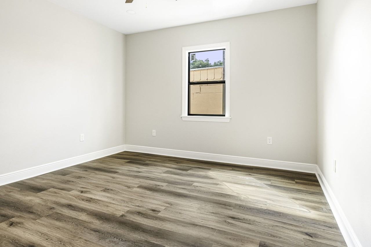 8332 Apple St #1 - Photo 6 of 12