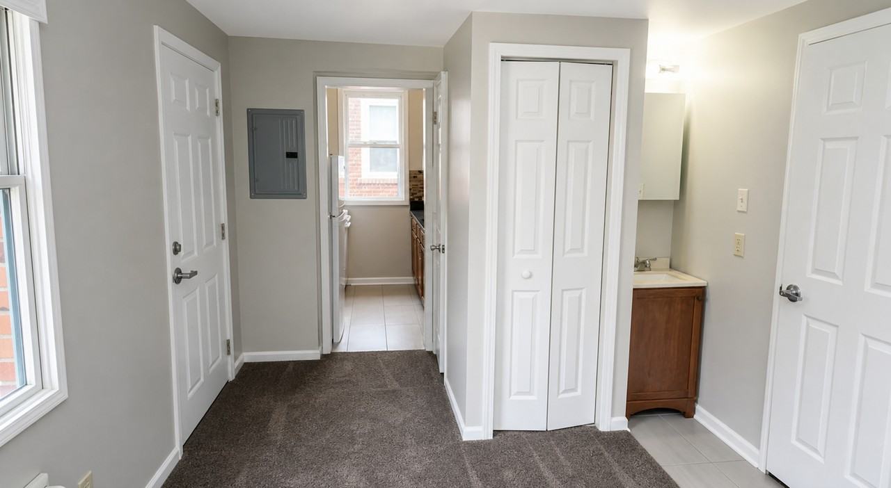 333 MELWOOD AVENUEAPT 14 #14 - Photo 3 of 7