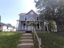 1013 W 4th St #1 - Photo 1 of 1