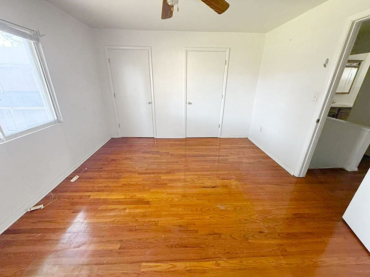 4889 Banbury Ct #6 - Photo 2 of 13