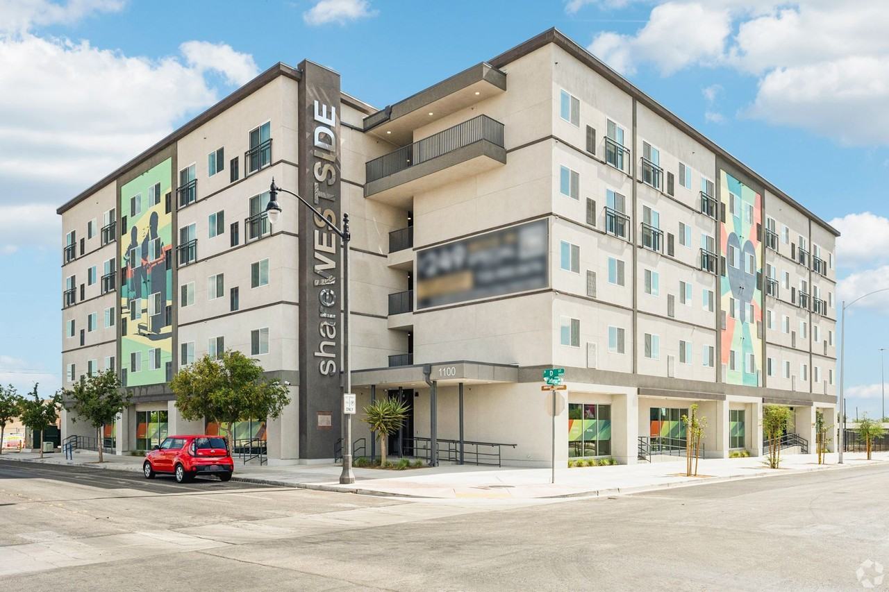 Comfortable Affordable 580 SqFt 1 Bed, 1 Bath - Photo 3 of 10