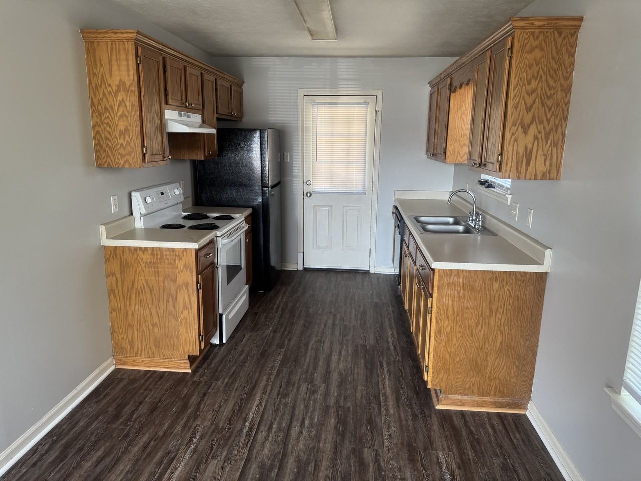 1435 Arapaho Trl #1435 - Photo 3 of 10