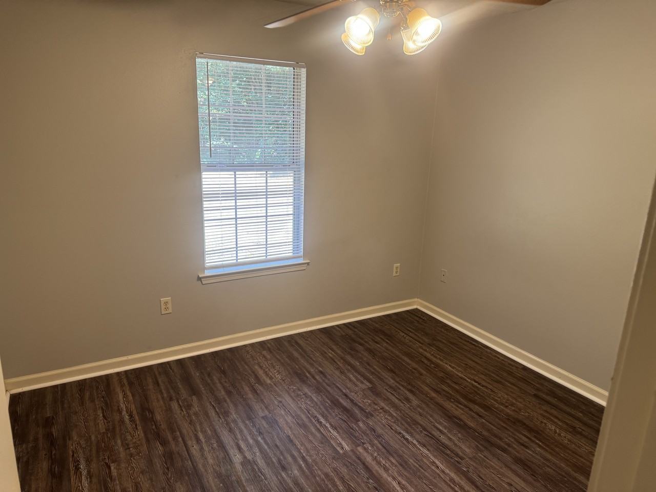 1435 Arapaho Trl #1435 - Photo 5 of 10