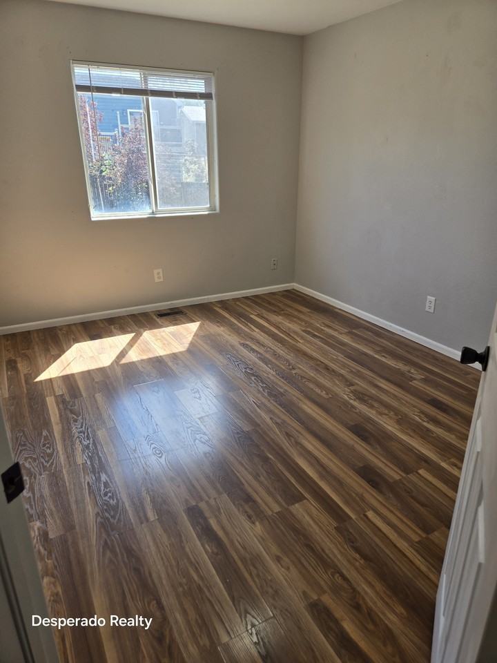 3206 Santa Fe Ave #1 - Photo 7 of 50