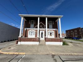 featured image of 1317 Main St #C