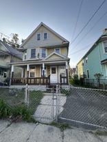 1038 Maplewood Ave 1st Fl - Photo 1 of 1