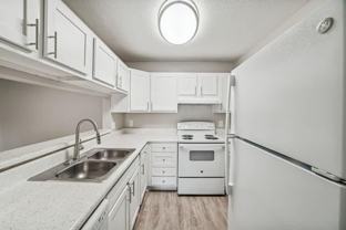 1351 Sharon Rd W - Photo 1 of 1