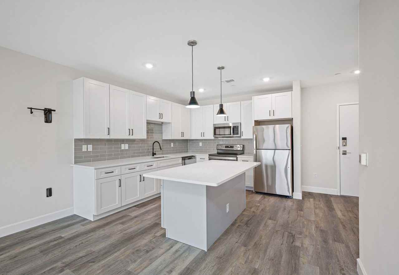 357 South - Photo 3 of 50