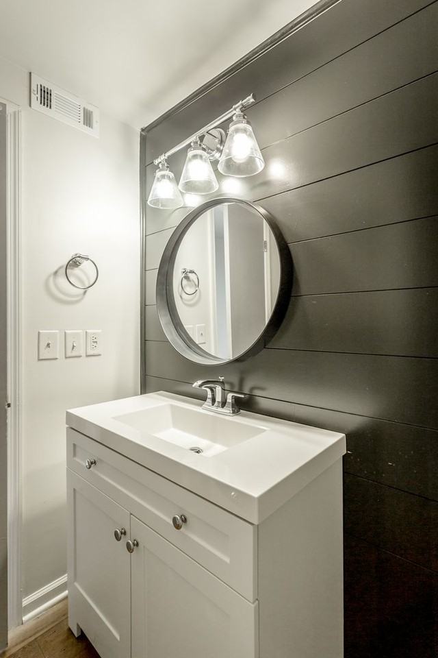 Kate’s View Apartments | Updated North Chattanooga Apartments with Scenic Views - Photo 2 of 27