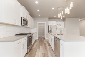 featured image of 16001/16003 & 16005/16009 N. Gleneden Drive
