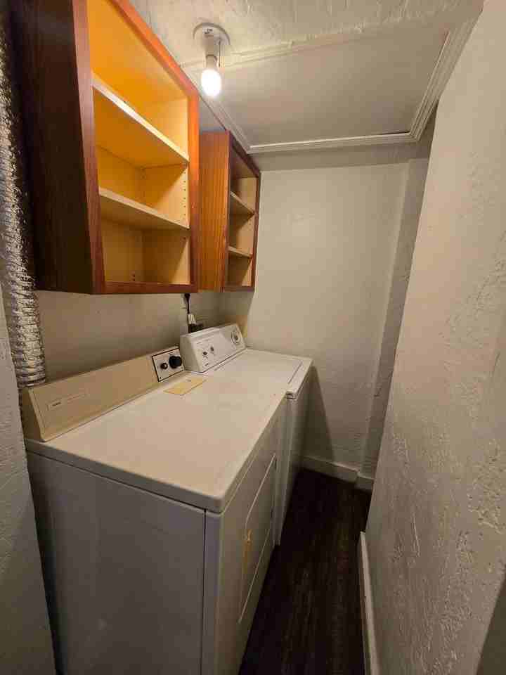 214 W Mathews St - Photo 7 of 14