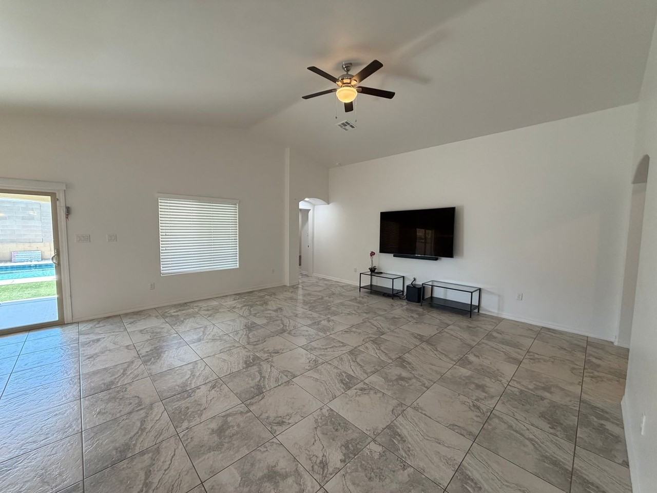 12625 E 48th Dr - Photo 6 of 32