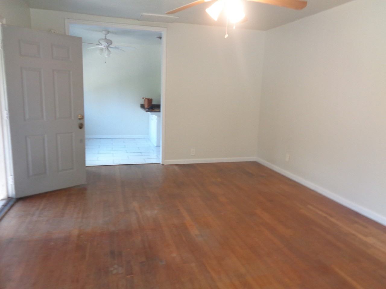 642 B St #1 - Photo 5 of 18