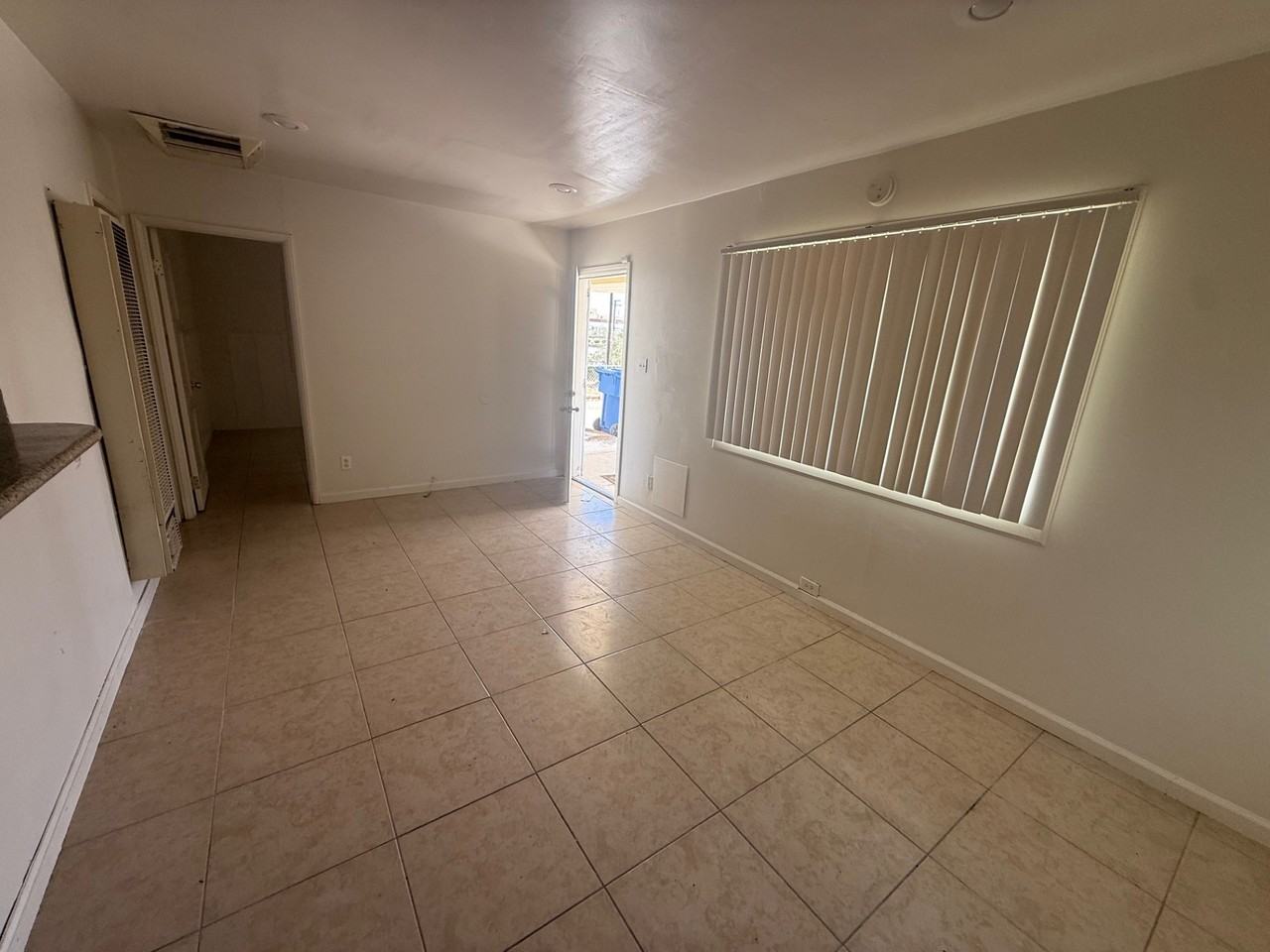 517 Pioneer St #1 - Photo 7 of 7