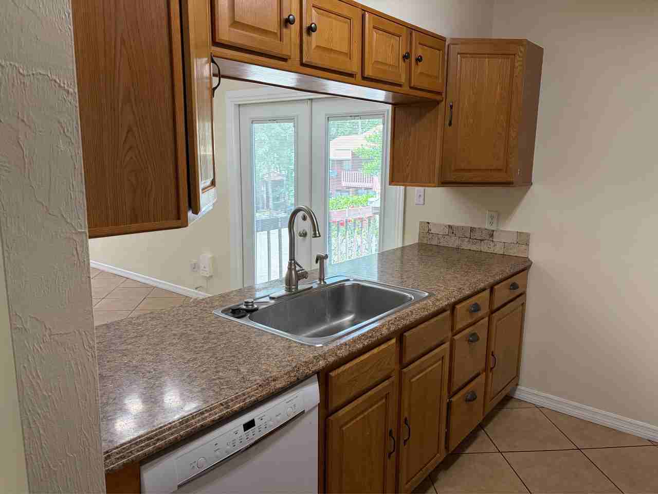 807 Timbers Ct #1 - Photo 3 of 12