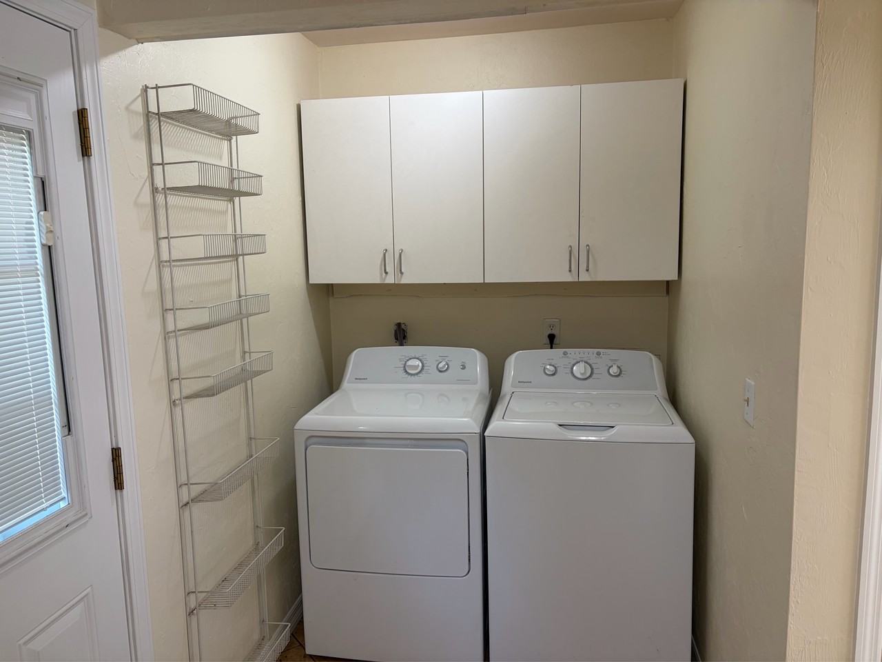 807 Timbers Ct #1 - Photo 5 of 12