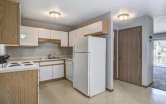 3205 Oak Knoll Dr - Photo 1 of 1